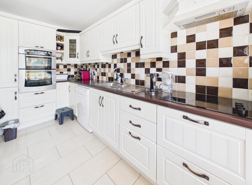 58 The Avenue, Drummin Village, Nenagh, E45VX23