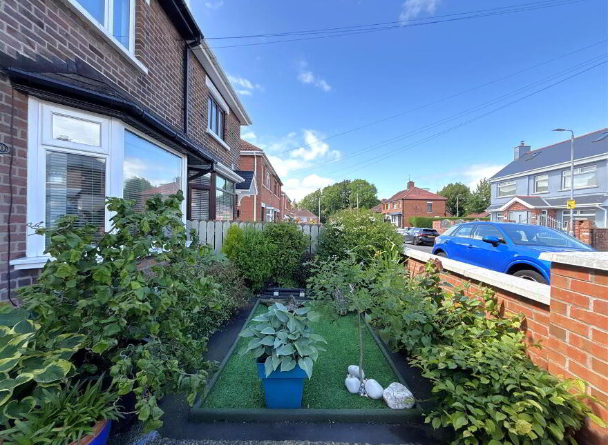 30 Mountainview Gardens, Belfast, BT14 7GW