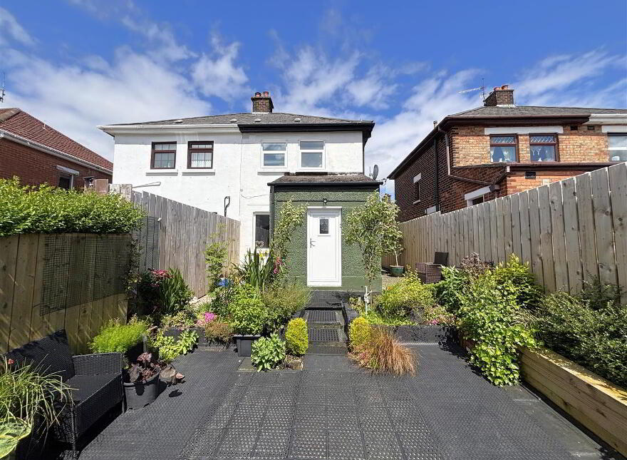 30 Mountainview Gardens, Belfast, BT14 7GW