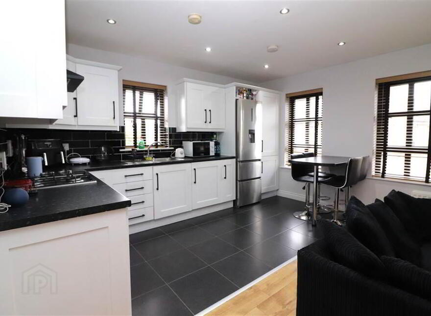 12a Mornington Gardens, Ballinderry Road, Lisburn, BT28 2WB