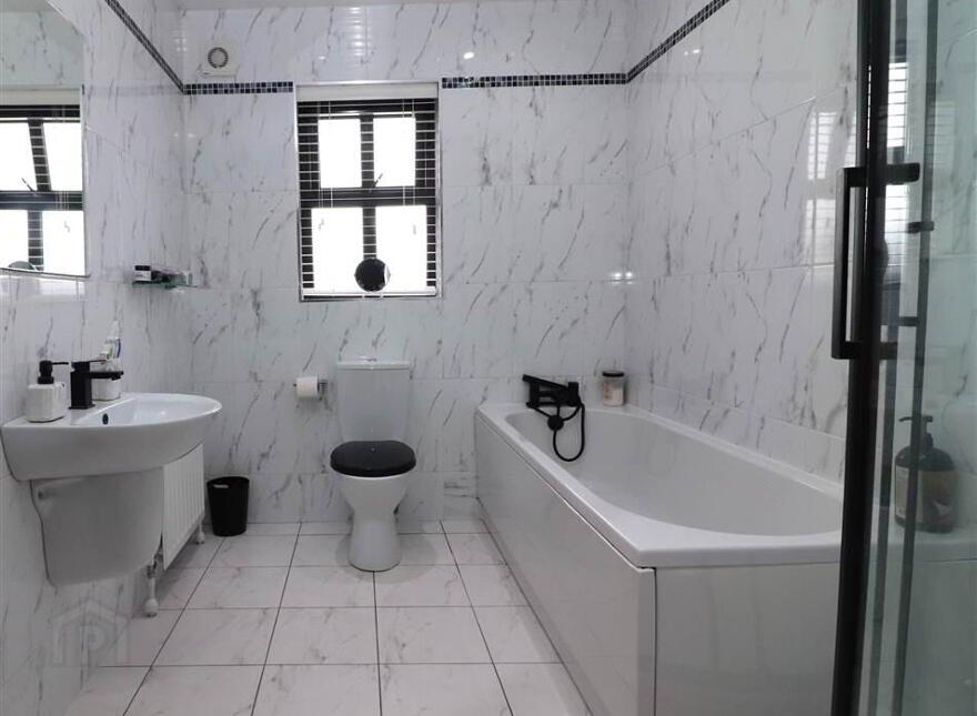12a Mornington Gardens, Ballinderry Road, Lisburn, BT28 2WB