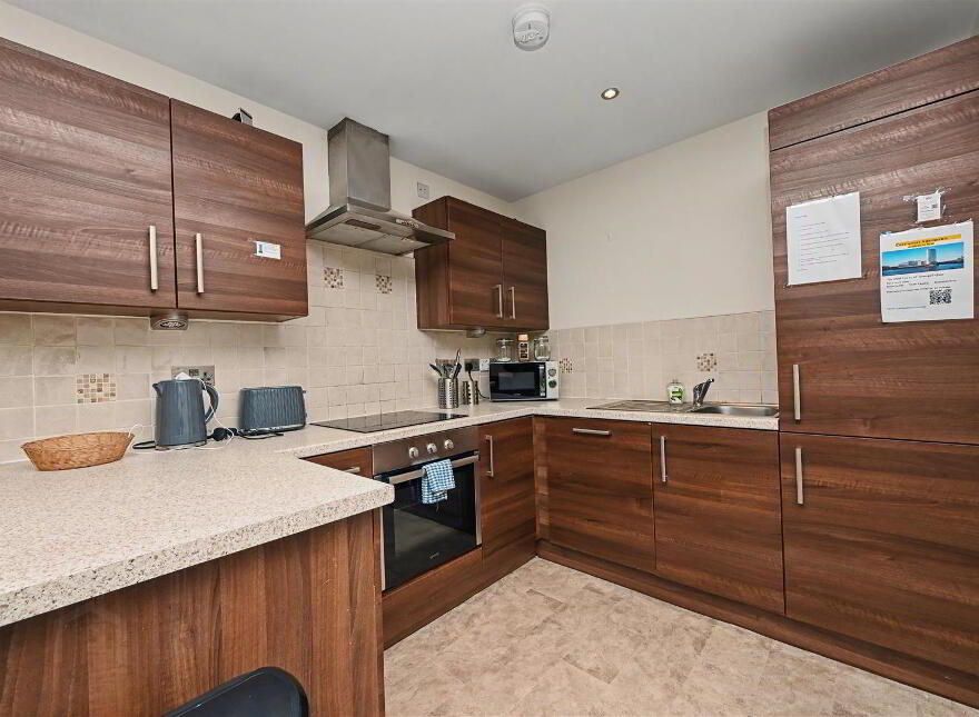 Apt 6.04 Obel Tower, 62 Donegall Quay, Belfast, BT1 3NG