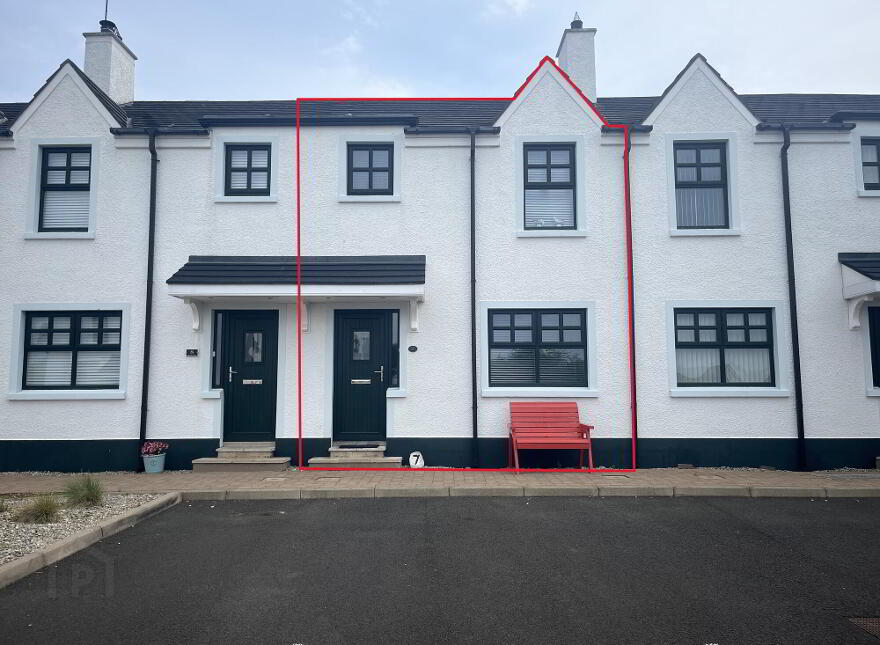 7 Haugheys Row, Bushmills, BT57 8AP