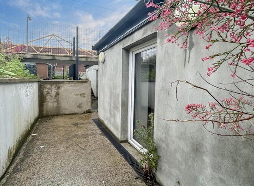 58 Castle Street, Comber, Newtownards, BT23 5DZ