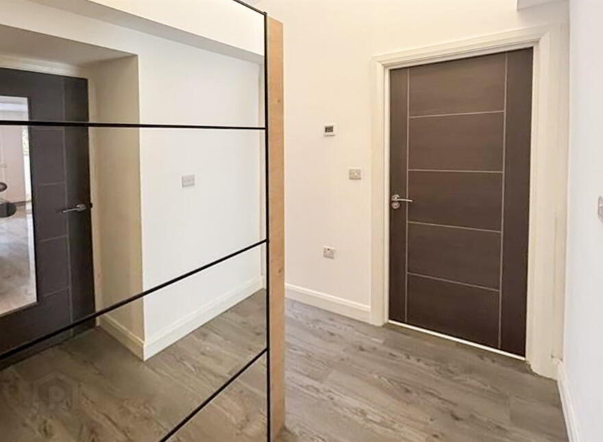 58 Castle Street, Comber, Newtownards, BT23 5DZ