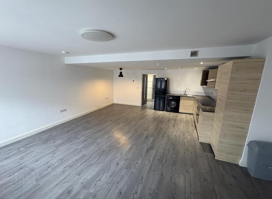 58 Castle Street, Comber, Newtownards, BT23 5DZ