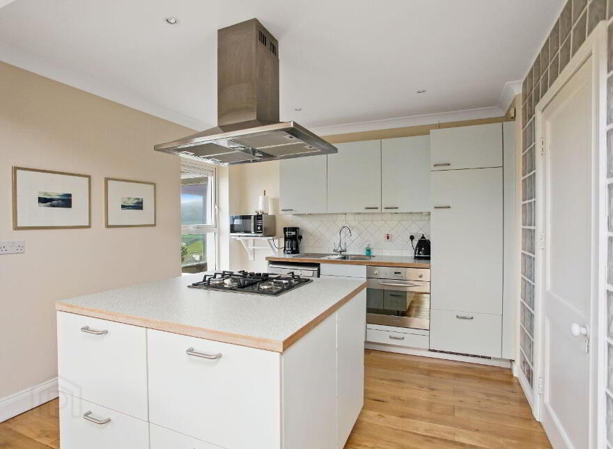 Skelligs Retreat, St Finians Bay, The Glen, Ballinskelligs, V23YV32
