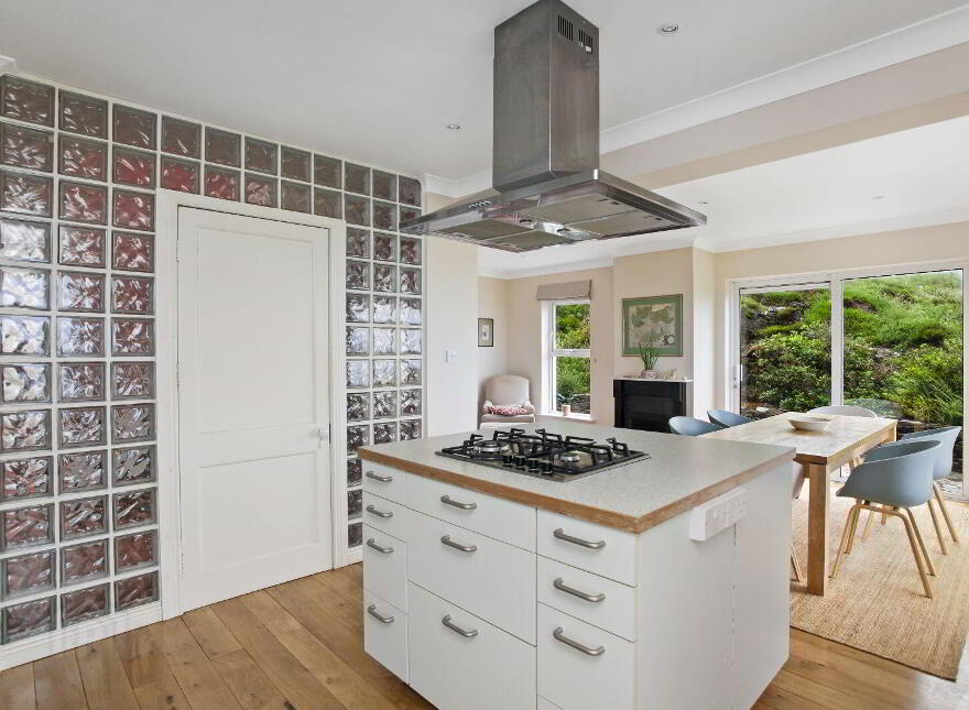 Skelligs Retreat, St Finians Bay, The Glen, Ballinskelligs, V23YV32