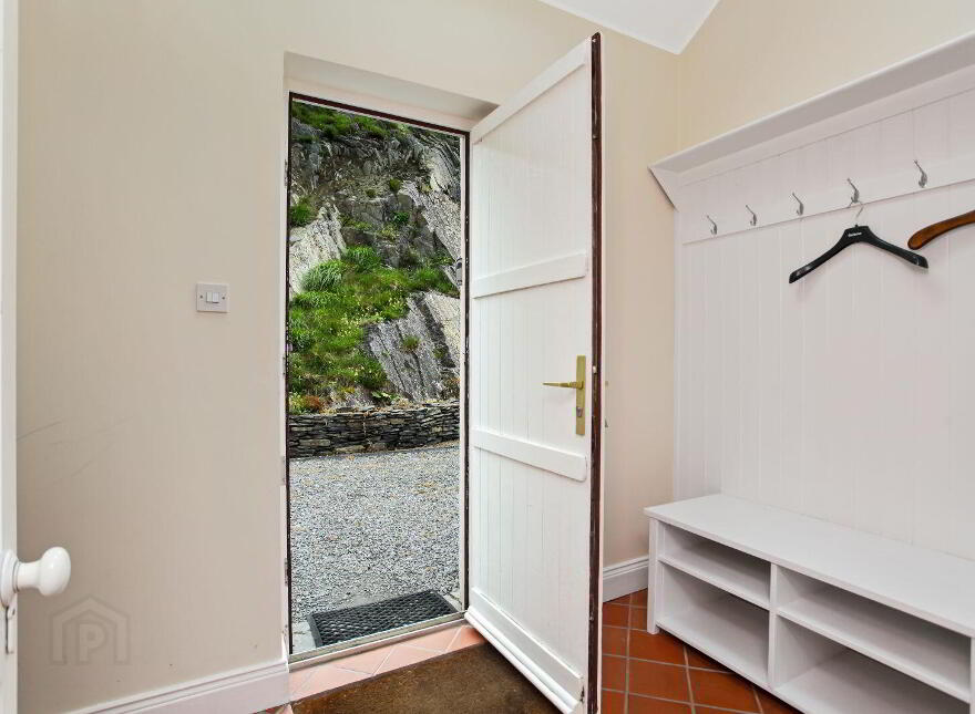 Skelligs Retreat, St Finians Bay, The Glen, Ballinskelligs, V23YV32