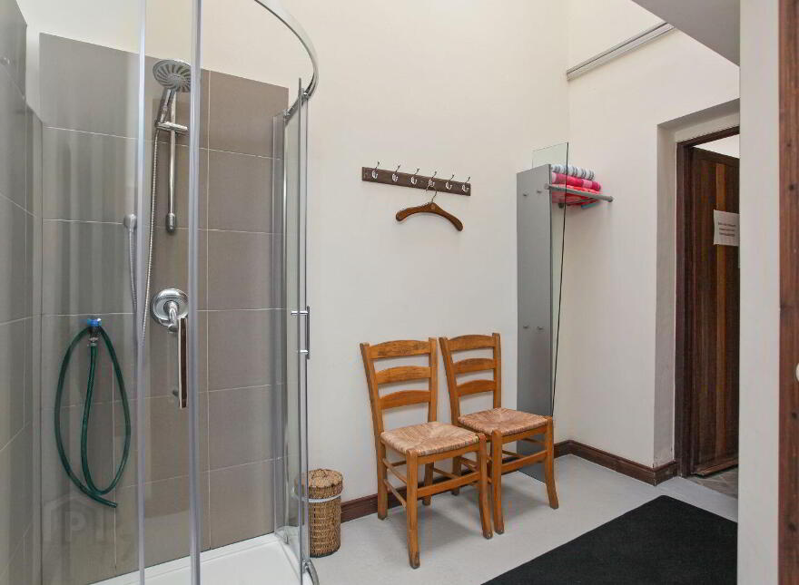 Skelligs Retreat, St Finians Bay, The Glen, Ballinskelligs, V23YV32