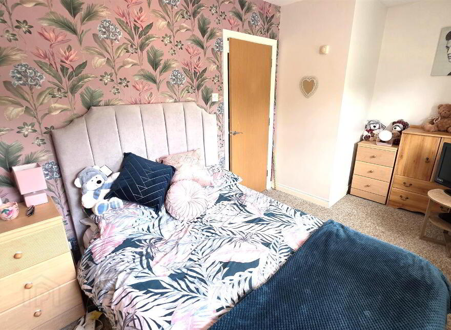 76 Birch Hill Meadows, Antrim, BT41 2TY