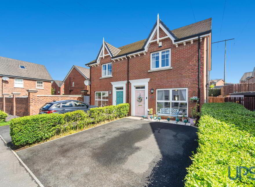 12 Sir Richard Wallace Road, Lisburn, BT28 3ZH
