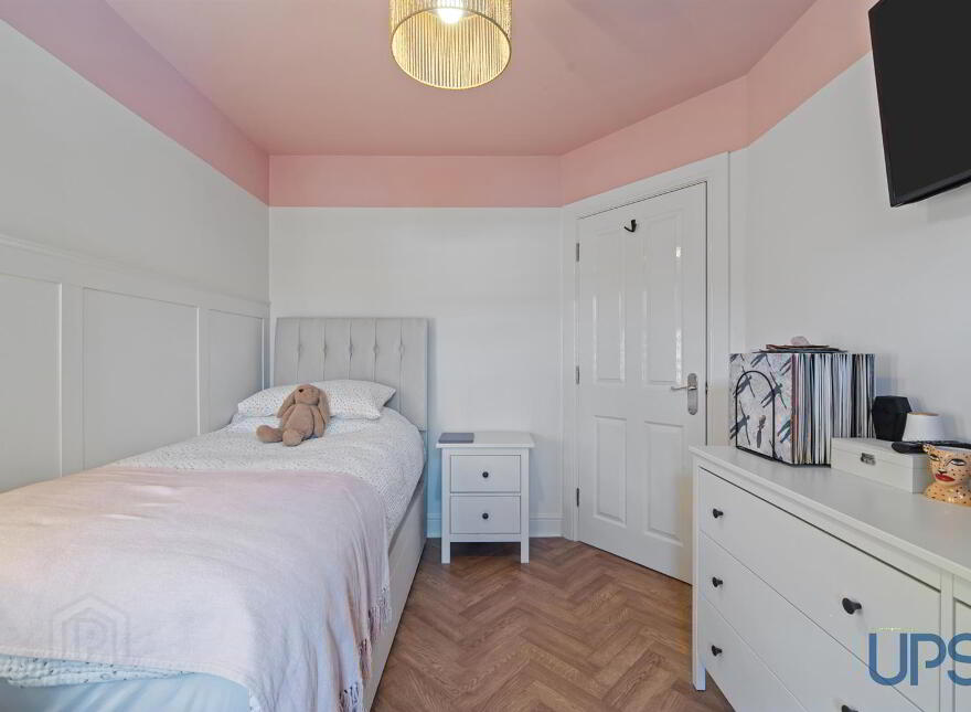 12 Sir Richard Wallace Road, Lisburn, BT28 3ZH