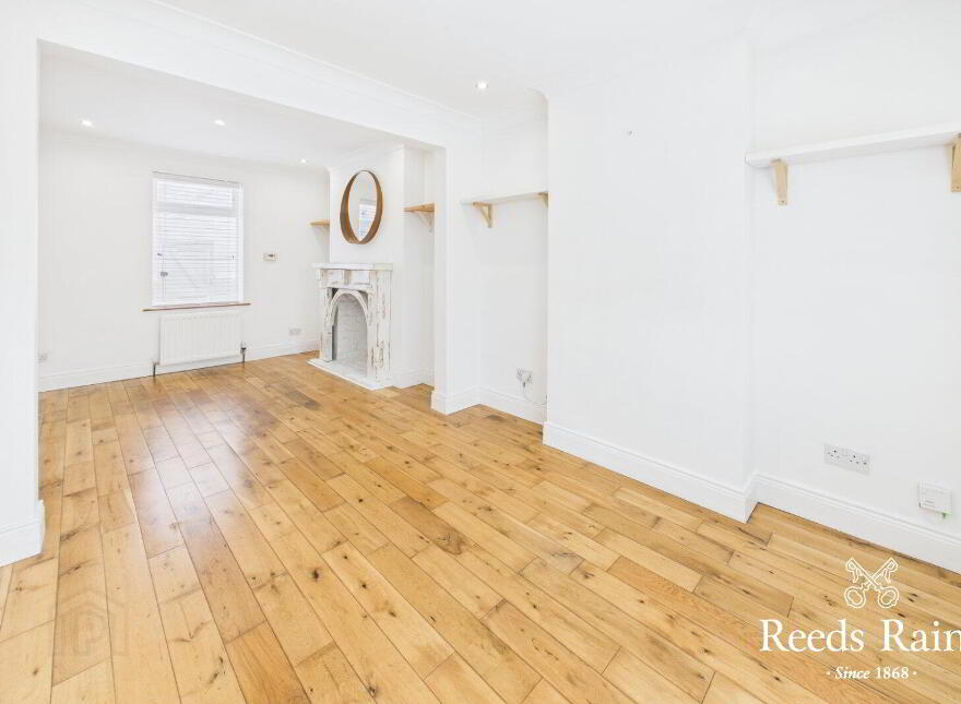 42 Scrabo Road, Newtownards, BT23 4NR