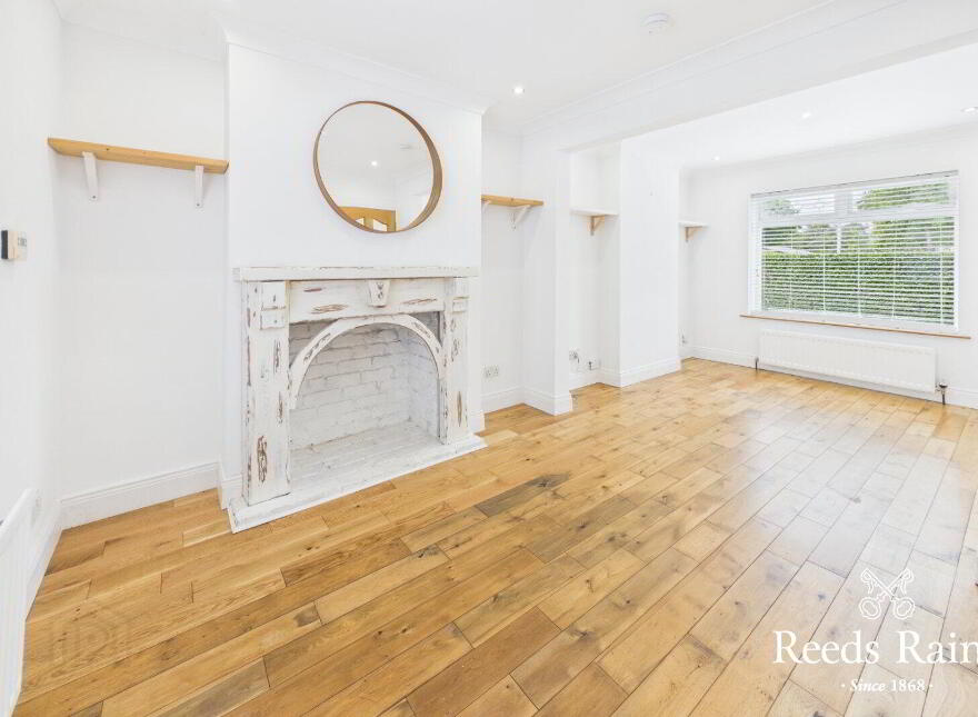 42 Scrabo Road, Newtownards, BT23 4NR