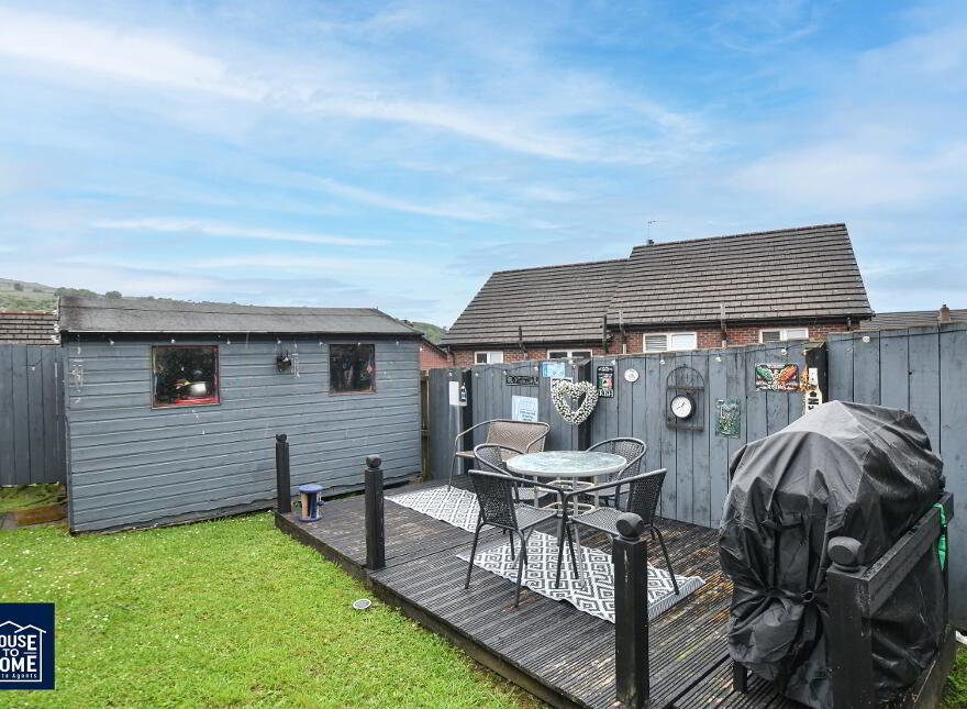 28 Thornberry Avenue, Ligoniel, Belfast, BT14 8EH