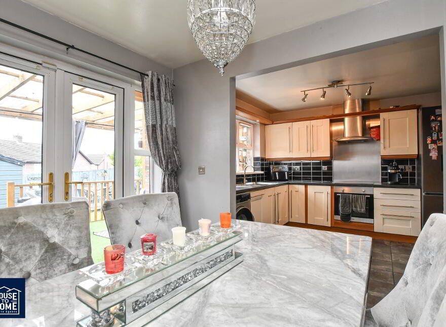 28 Thornberry Avenue, Ligoniel, Belfast, BT14 8EH