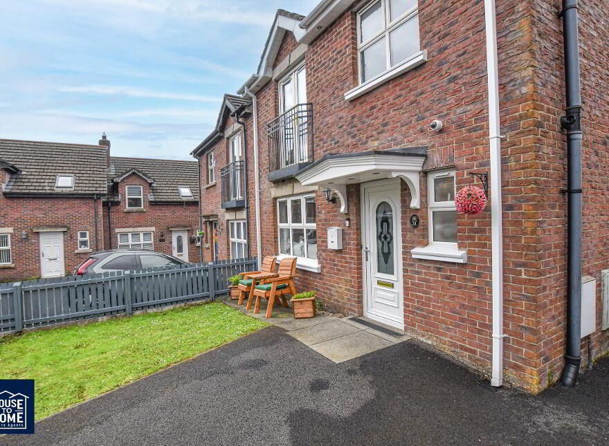 28 Thornberry Avenue, Ligoniel, Belfast, BT14 8EH