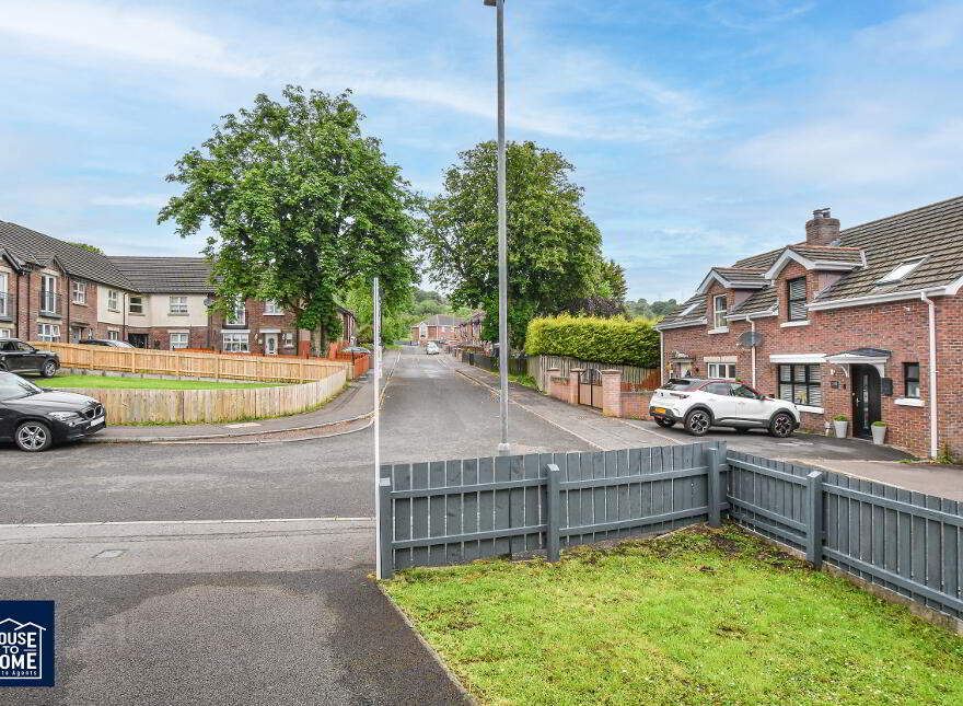 28 Thornberry Avenue, Ligoniel, Belfast, BT14 8EH