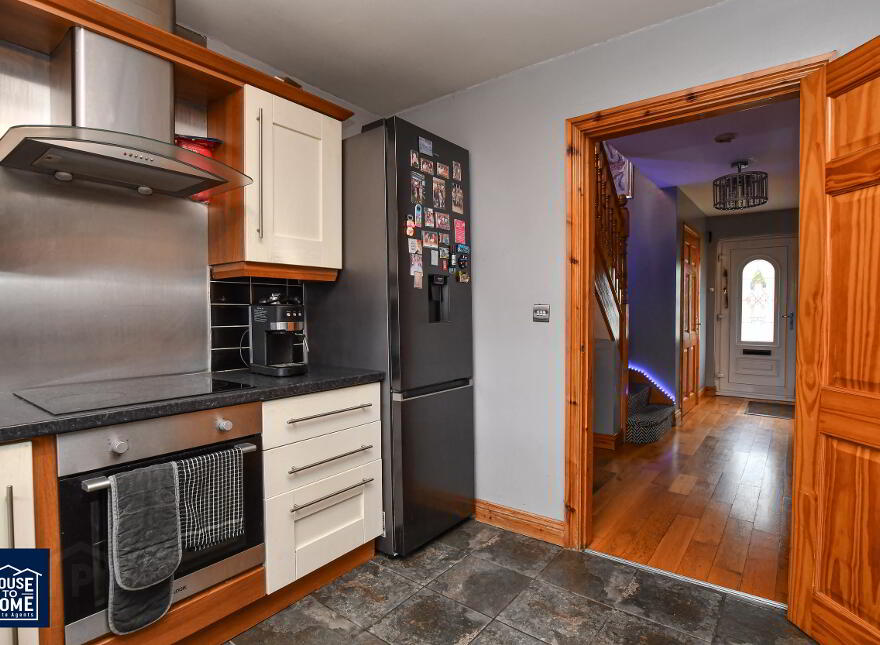 28 Thornberry Avenue, Ligoniel, Belfast, BT14 8EH
