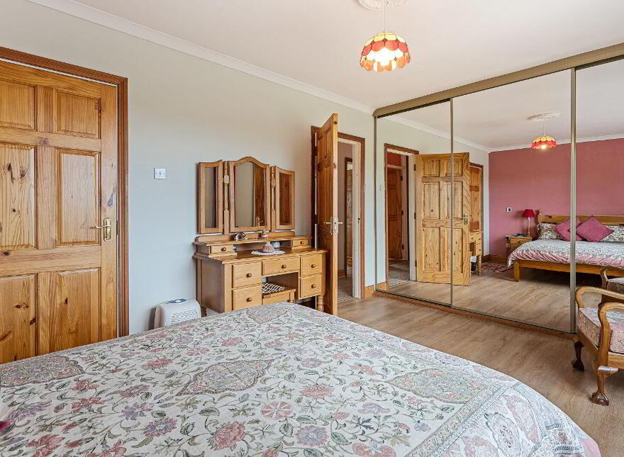 Shanagraigue, Carrigaline, P43WR40