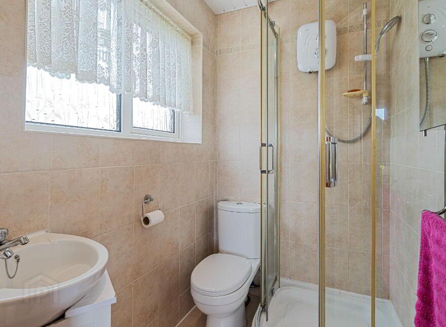 Shanagraigue, Carrigaline, P43WR40