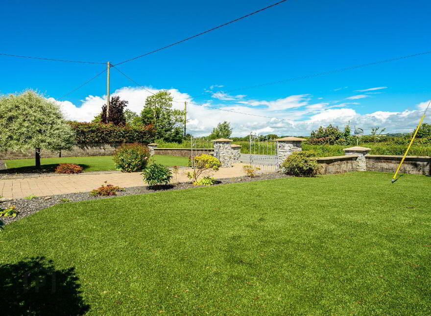 Shanagraigue, Carrigaline, P43WR40