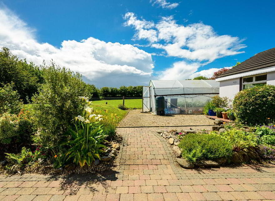 Shanagraigue, Carrigaline, P43WR40