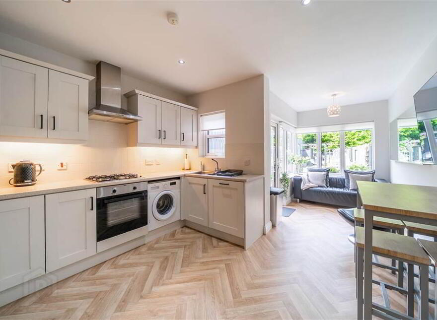 82 Old Bangor Road, Bangor, BT19 7RU