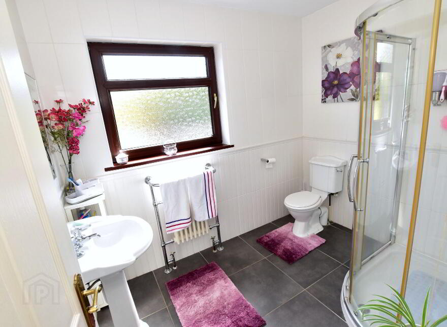 10 Chapel Road, Upper Ballinderry, BT28 2JF