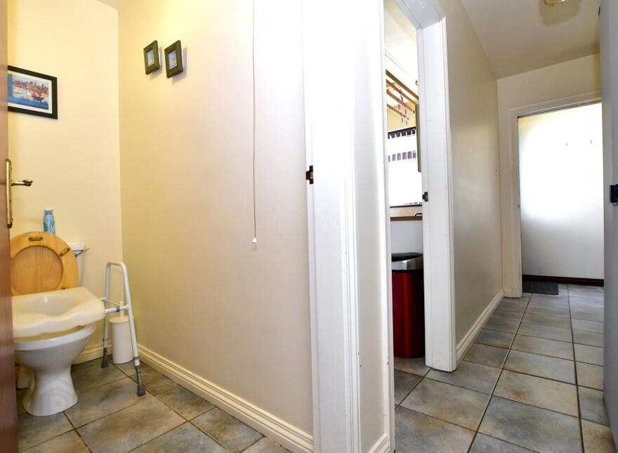 10 Chapel Road, Upper Ballinderry, BT28 2JF