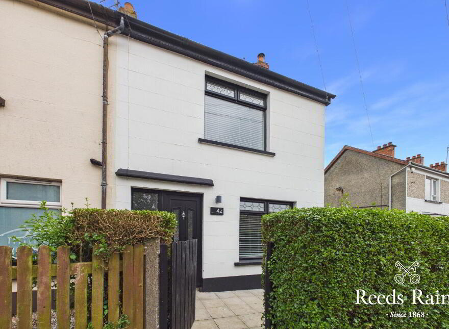 42 Scrabo Road, Newtownards, BT23 4NR