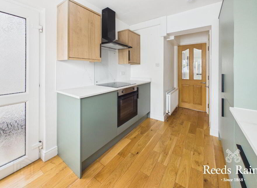 42 Scrabo Road, Newtownards, BT23 4NR
