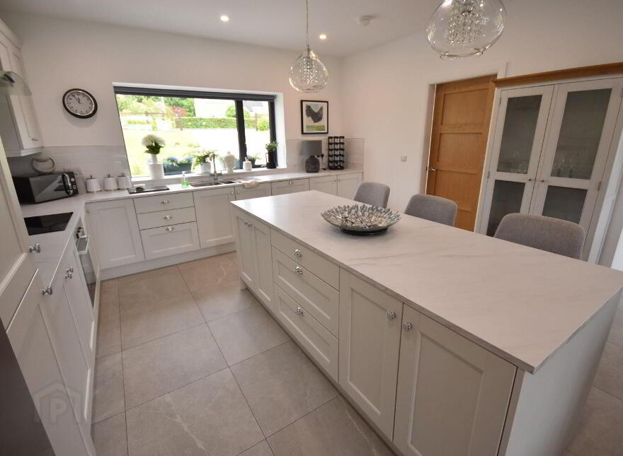 6 Raymoghey Heights, Manorcunningham, F92C8WD