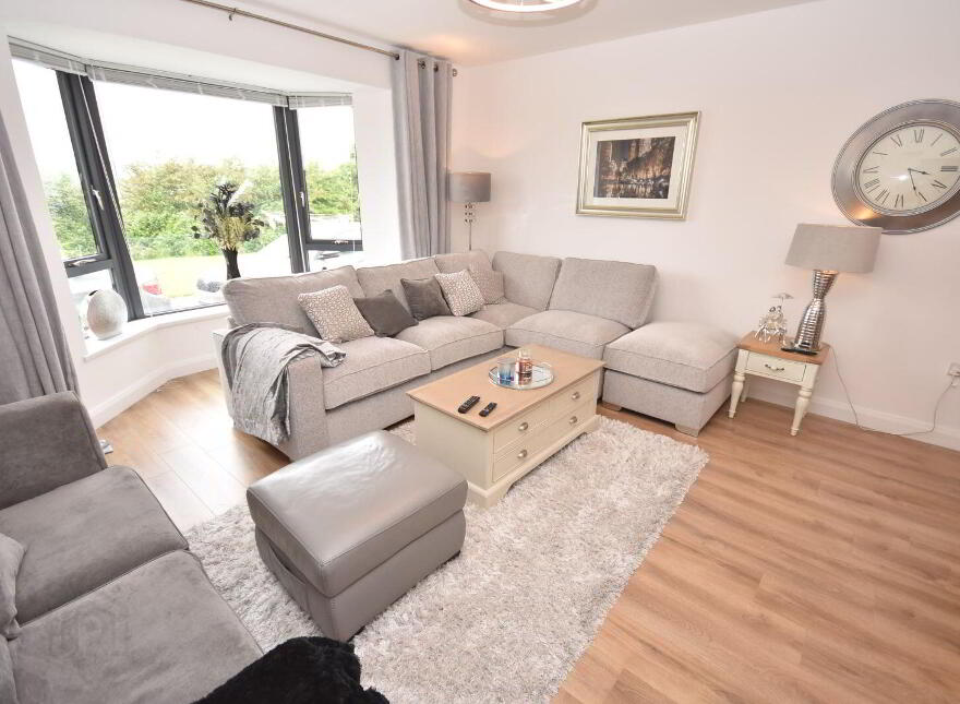 6 Raymoghey Heights, Manorcunningham, F92C8WD