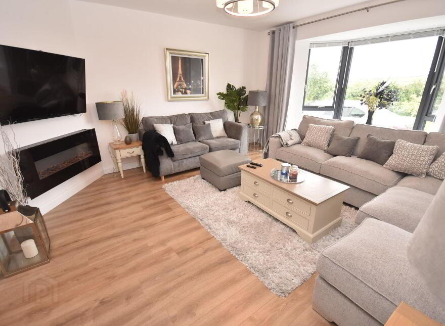 6 Raymoghey Heights, Manorcunningham, F92C8WD