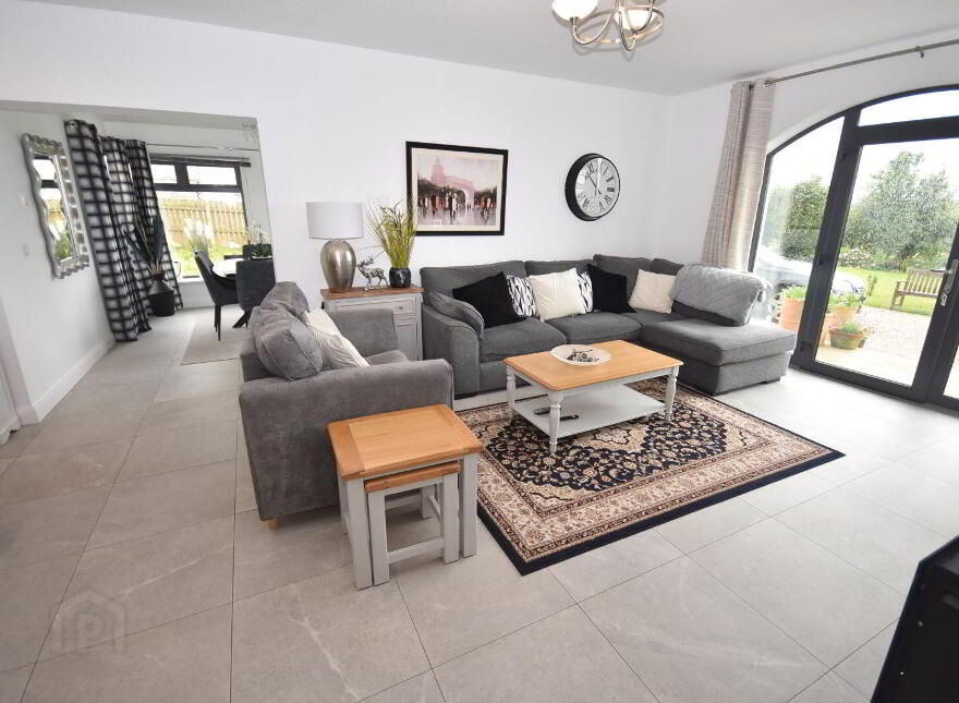 6 Raymoghey Heights, Manorcunningham, F92C8WD