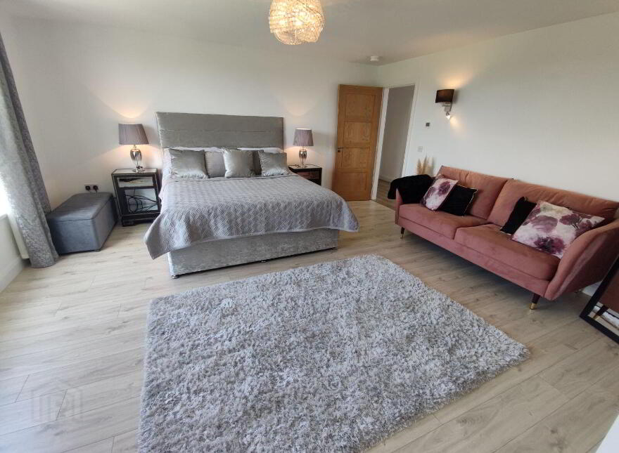6 Raymoghey Heights, Manorcunningham, F92C8WD