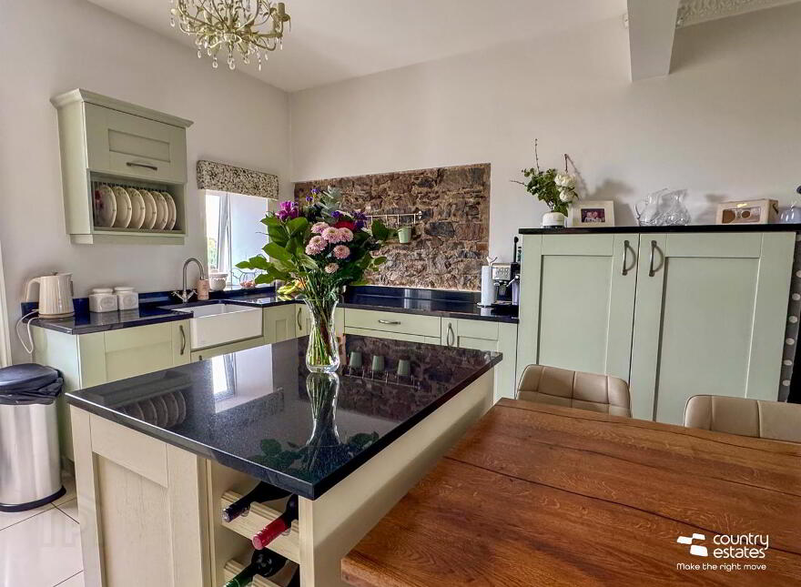 141 Templepatrick Road, Ballyclare, BT39 9RW