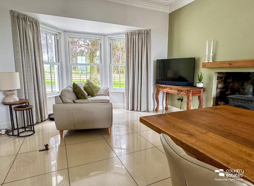 141 Templepatrick Road, Ballyclare, BT39 9RW
