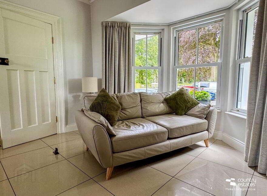 141 Templepatrick Road, Ballyclare, BT39 9RW