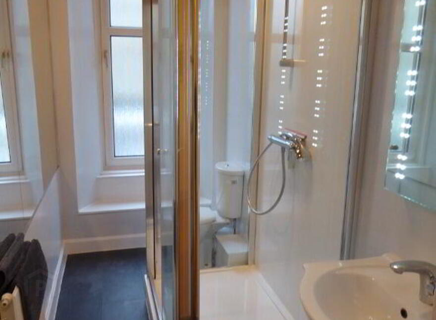 5 Morningside Drive, Morningside, Edinburgh, EH10 5LZ