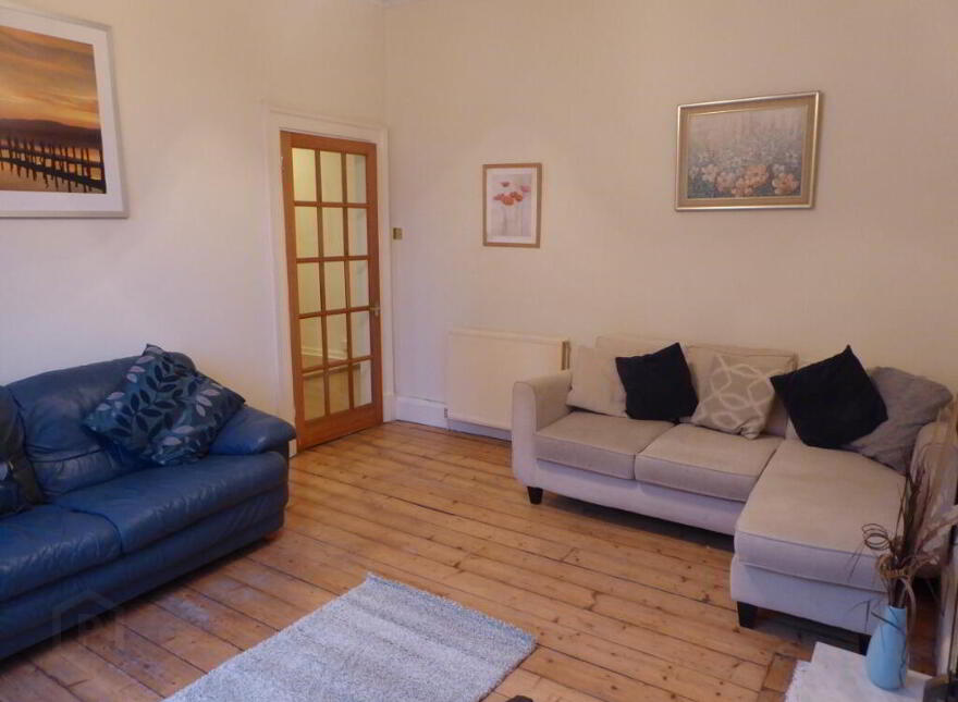 5 Morningside Drive, Morningside, Edinburgh, EH10 5LZ