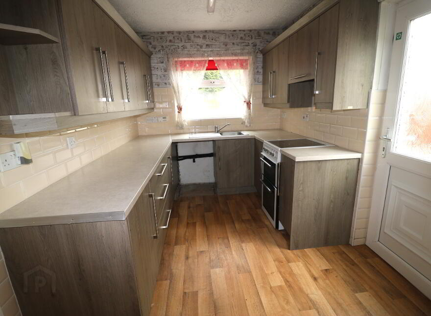 21 Hugomont Avenue, Ballymena, BT43 6HW