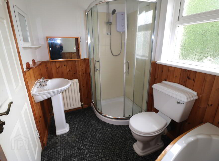 21 Hugomont Avenue, Ballymena, BT43 6HW