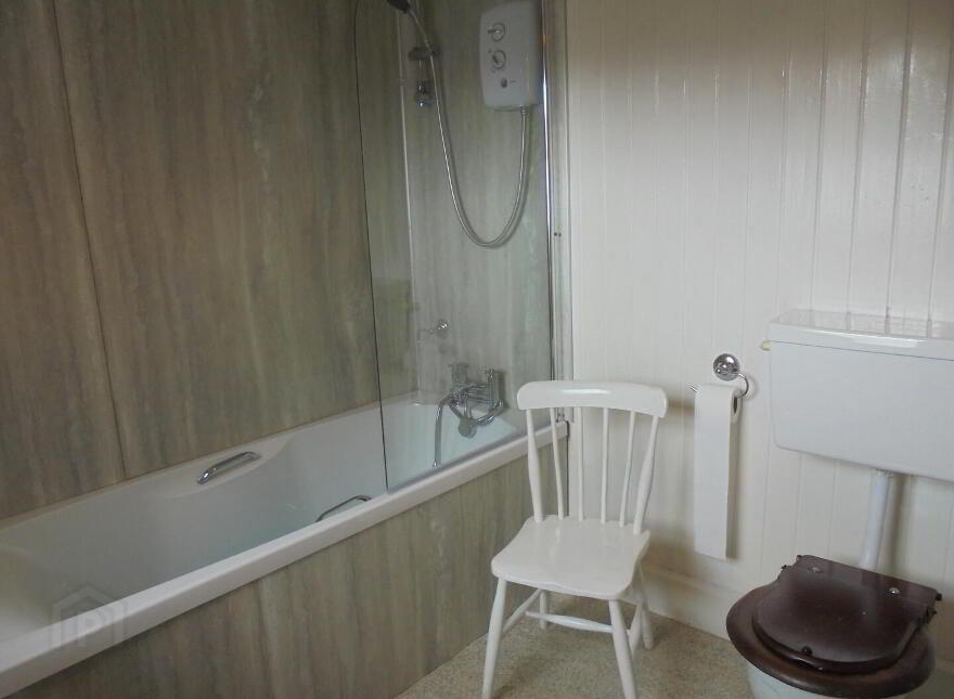 26 Church Street, Dromore, BT25 1AA