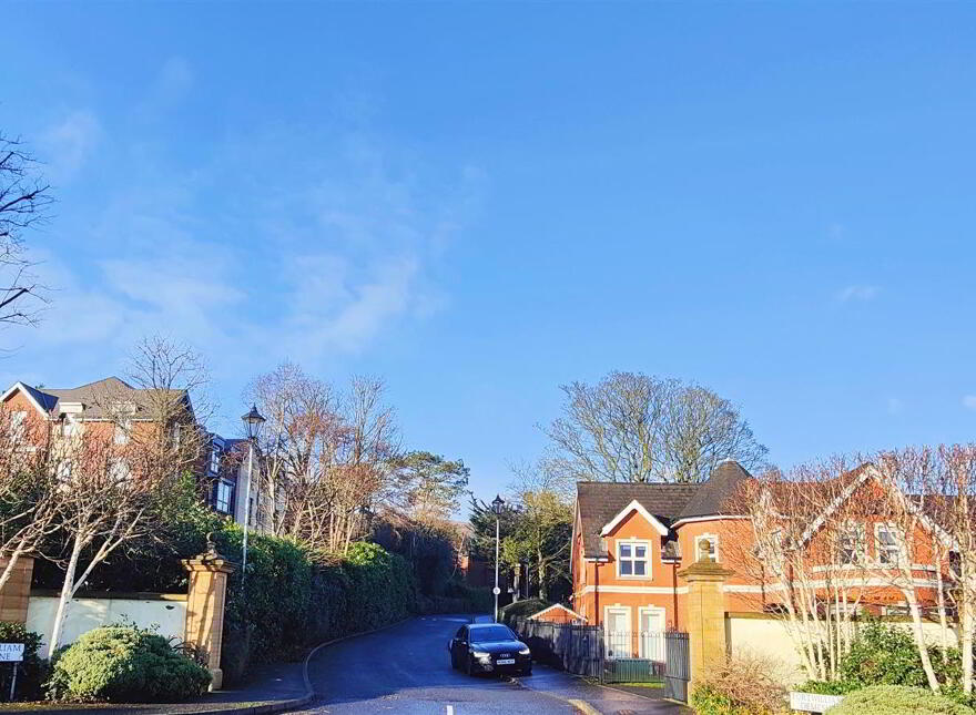 Apt 6, Fortwilliam Demesne, Belfast, BT15 4FD