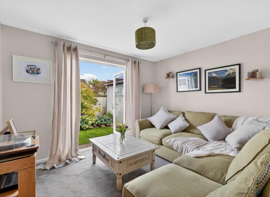 14 Belsize Park, Lisburn, BT27 4HU