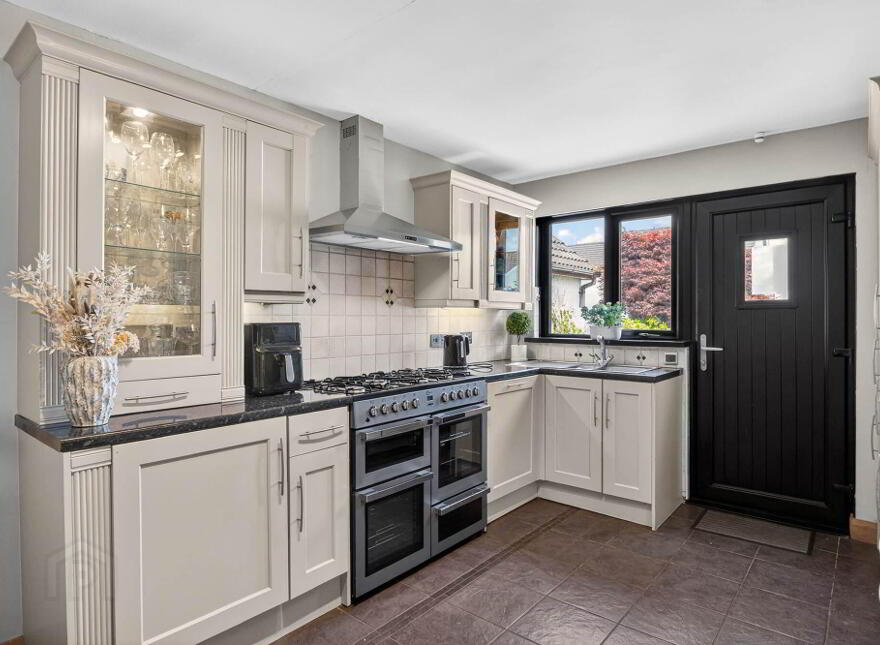 14 Belsize Park, Lisburn, BT27 4HU