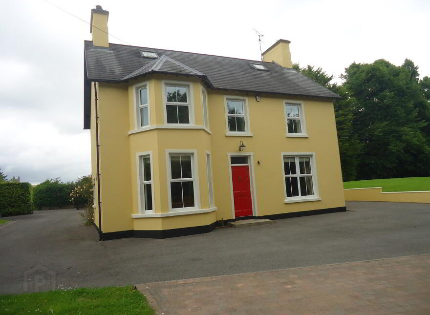 3 Drumeer Road, Lisbellaw, Enniskillen, BT94 5ED